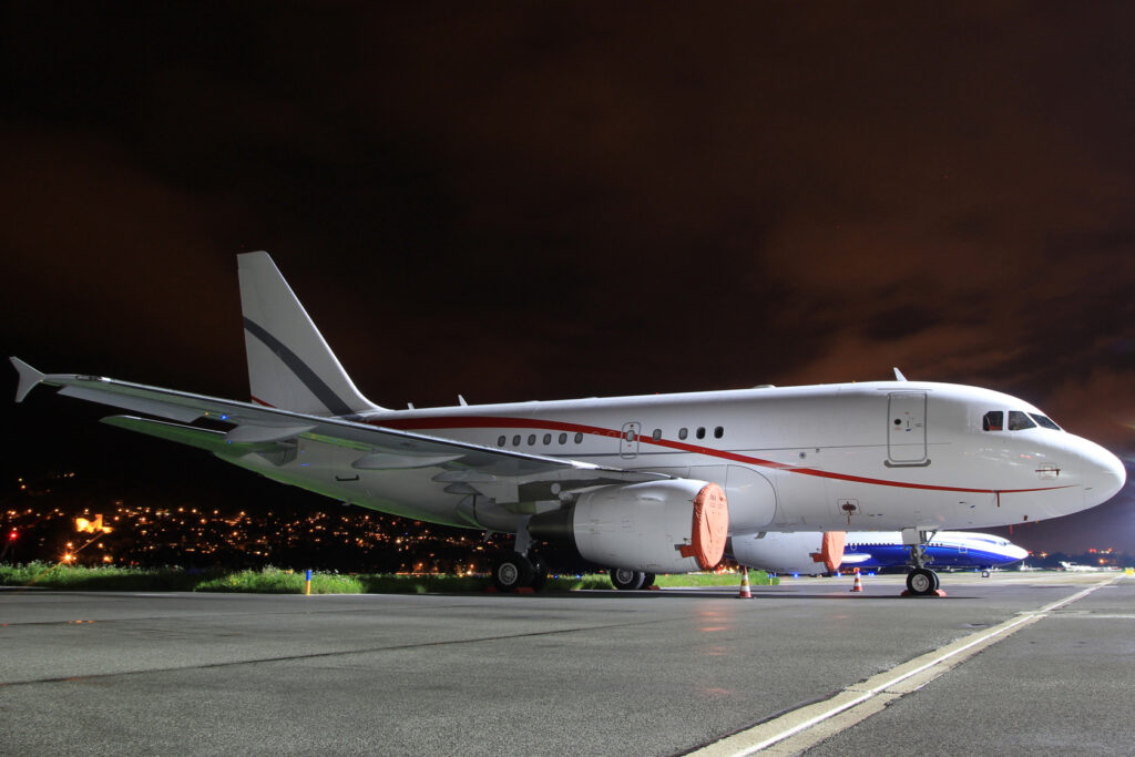 Airbus A318 Elite von Tyrolean Jet Service